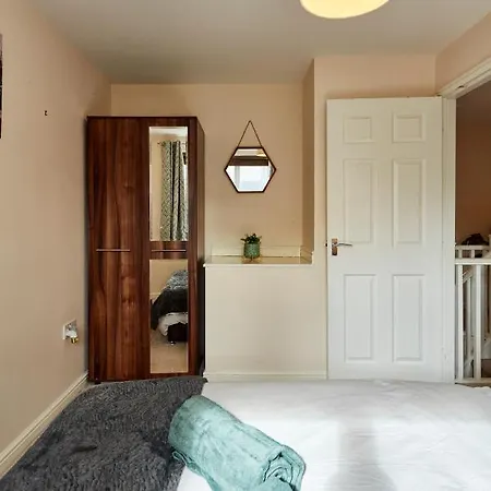 A Modern Away From Apartment